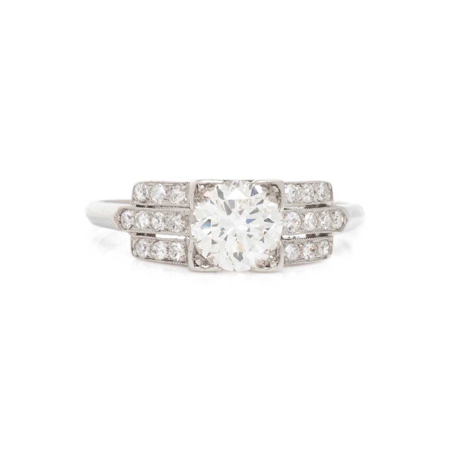 DIAMOND RING