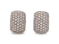DIAMOND HUGGIE EARCLIPS