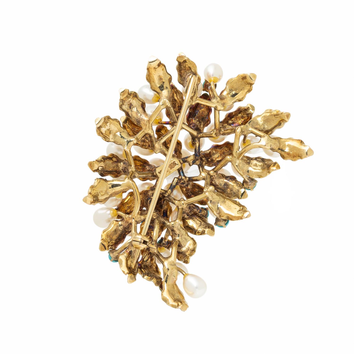 CULTURED PEARL AND TURQUOISE BROOCH