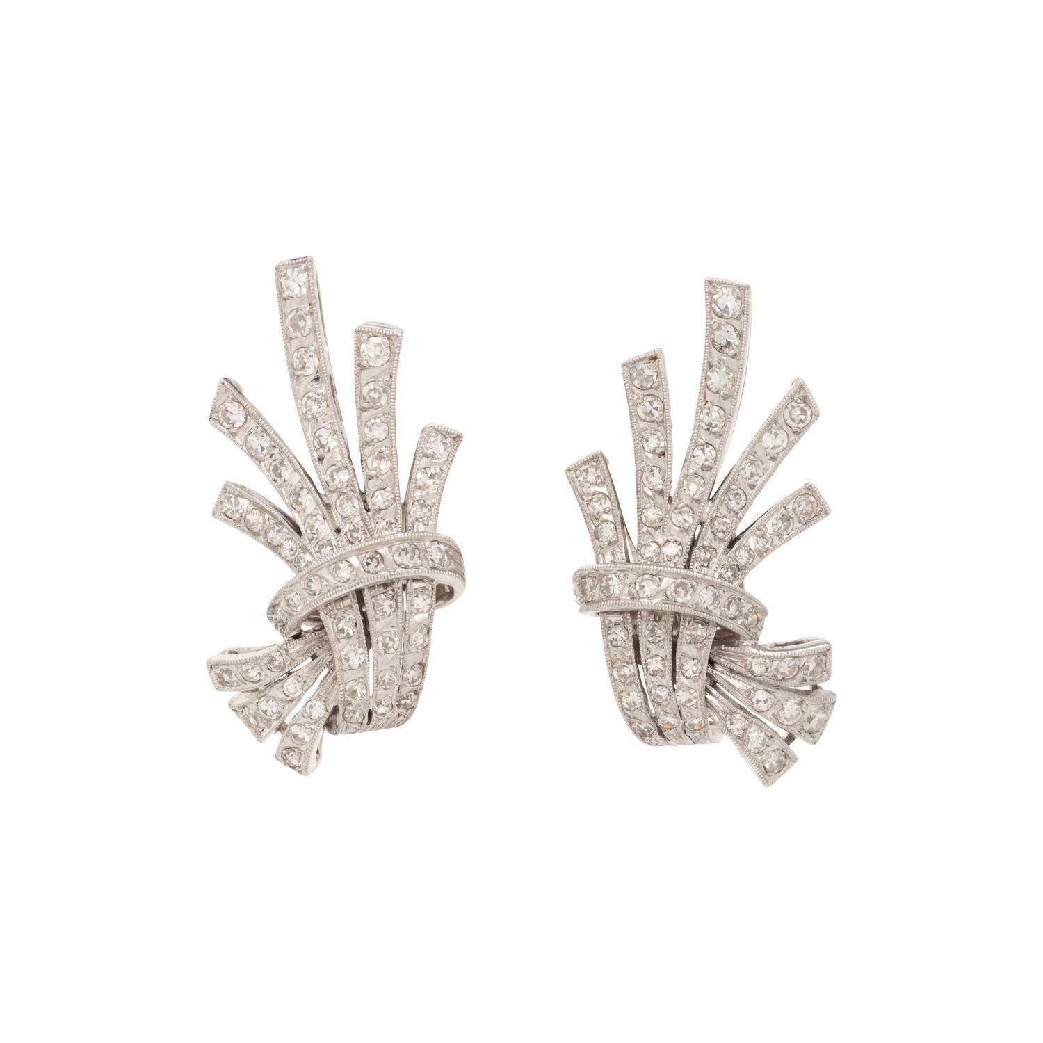 WHITE GOLD, DIAMOND EARCLIPS