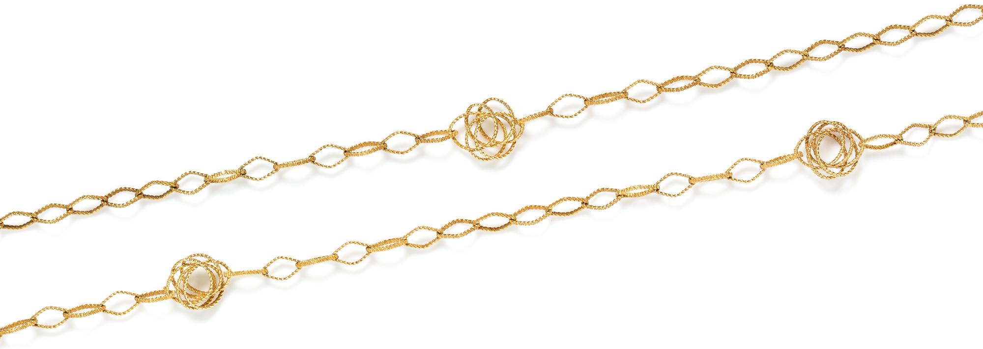 A Yellow Gold Longchain Necklace, Italian, 24.00 dwts.