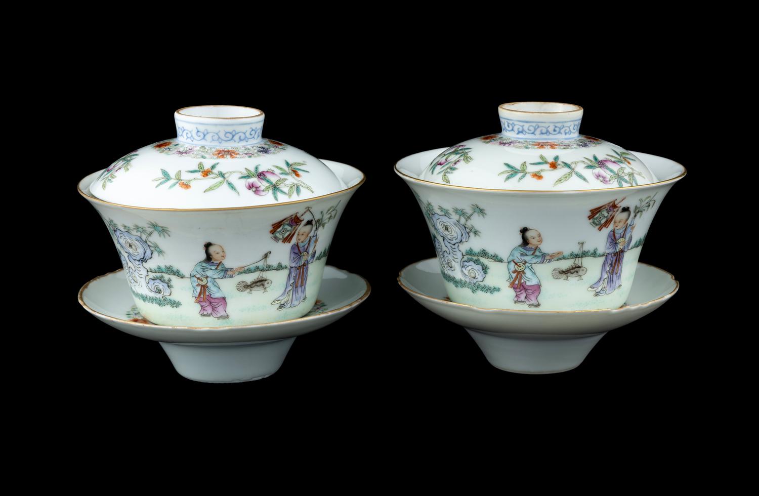 A Pair of Chinese Famille Rose Porcelain Covered Tea Bowls and Undertrays