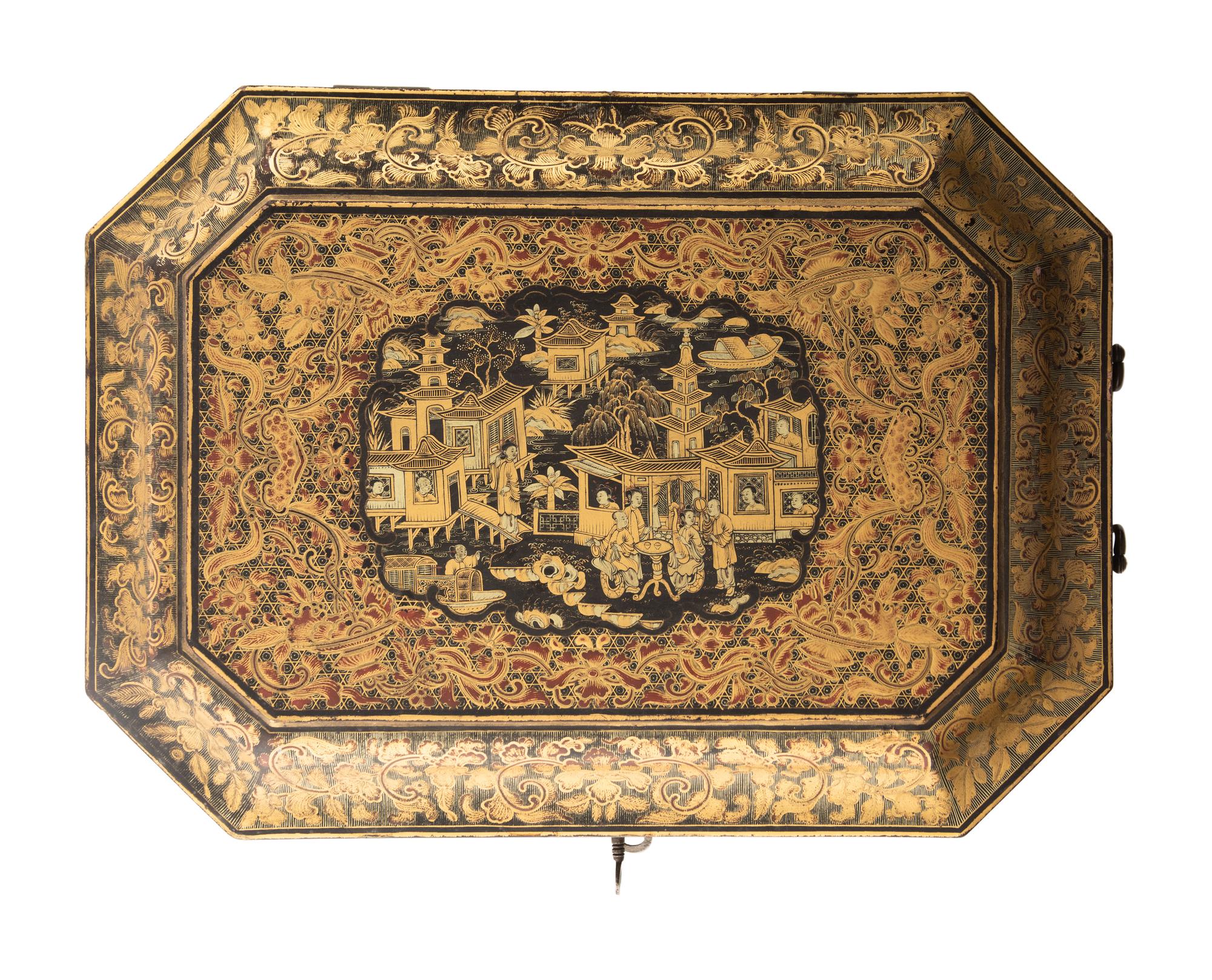 A Chinese Export Lacquer Box