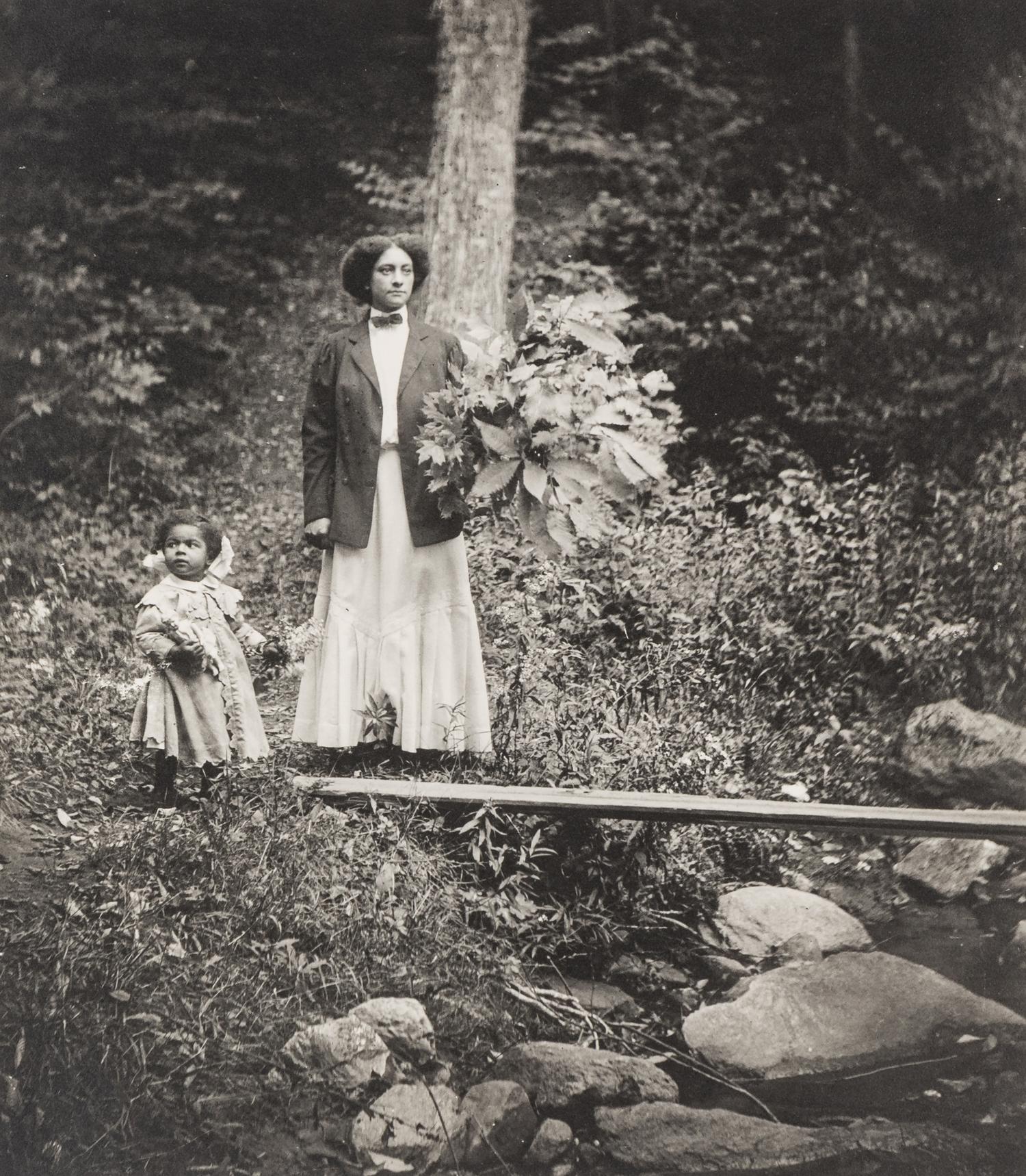 James Van Der Zee (1886-1983) "James Van Der Zee: Eighteen Photographs , 1905-1939"; and selected studio portraits
