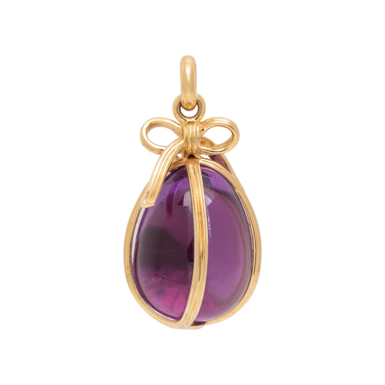 TIFFANY & CO., SCHLUMBERGER, YELLOW GOLD AND AMETHYST EGG PENDANT