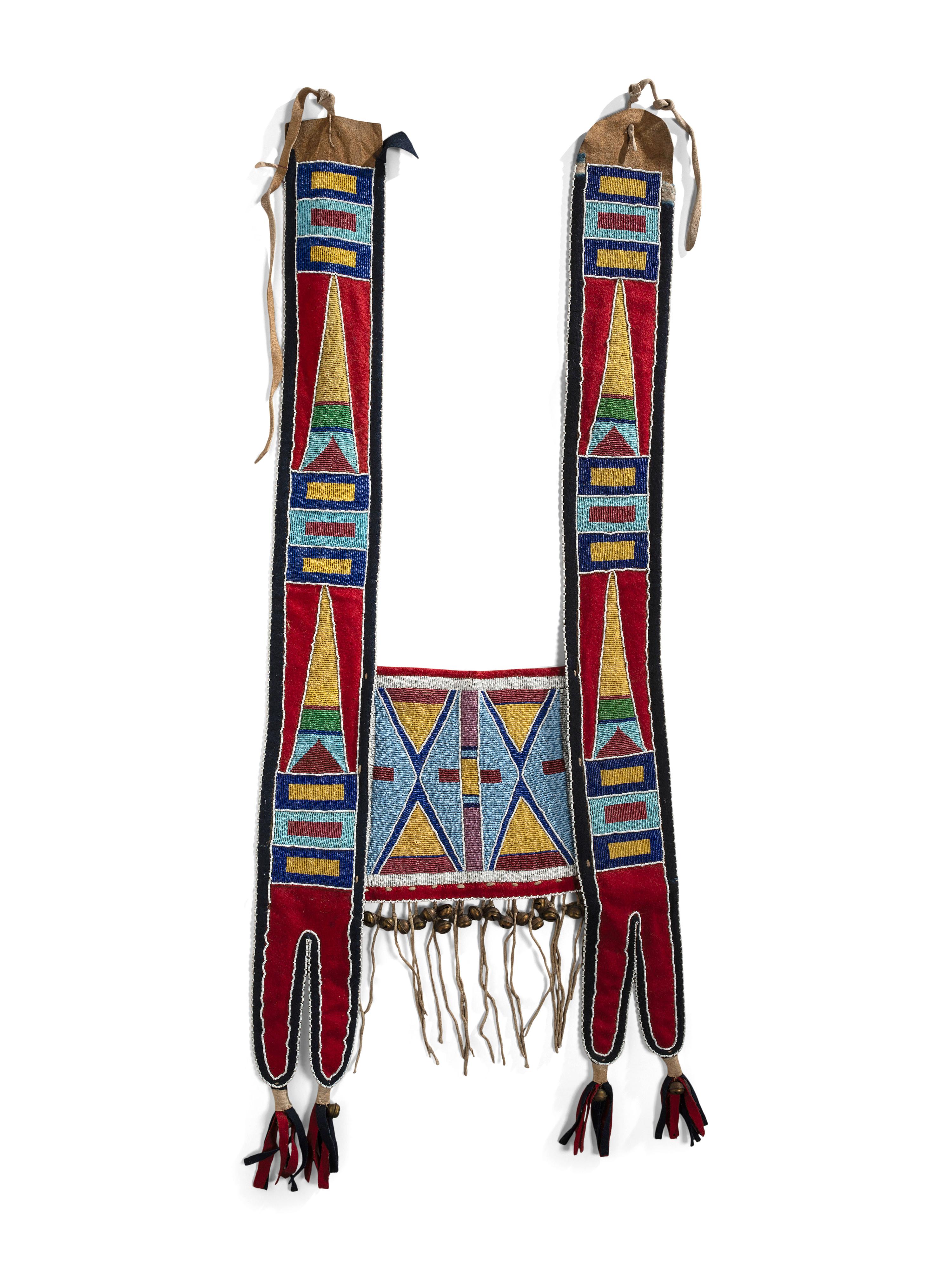 Apsáalooke (Crow) Beaded Hide Martingale