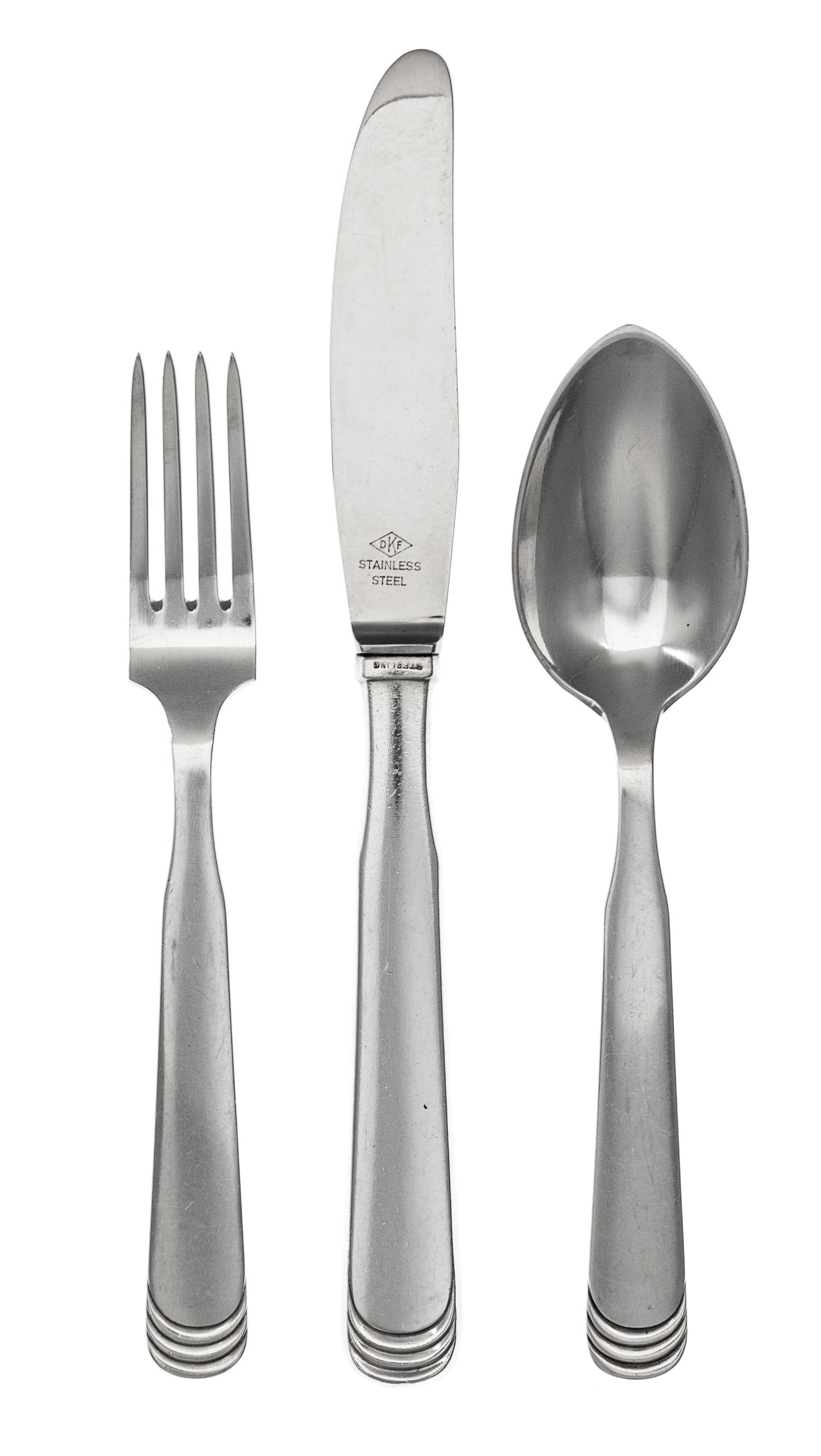 A Danish Silver Flatware Service, Hans Hansen, Copenhagen, Mid-20th Century, Art Deco Ripple pattern, comprising: 9 dinner knives 3 lun