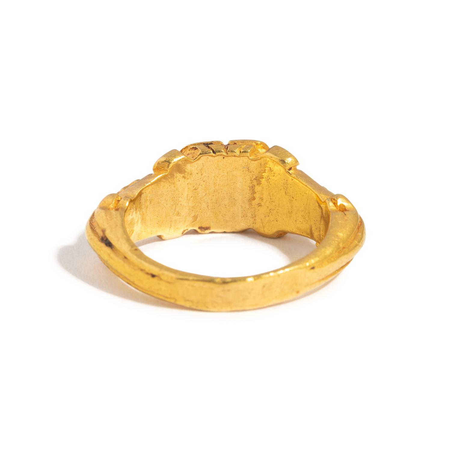 A Roman Gold Finger Ring