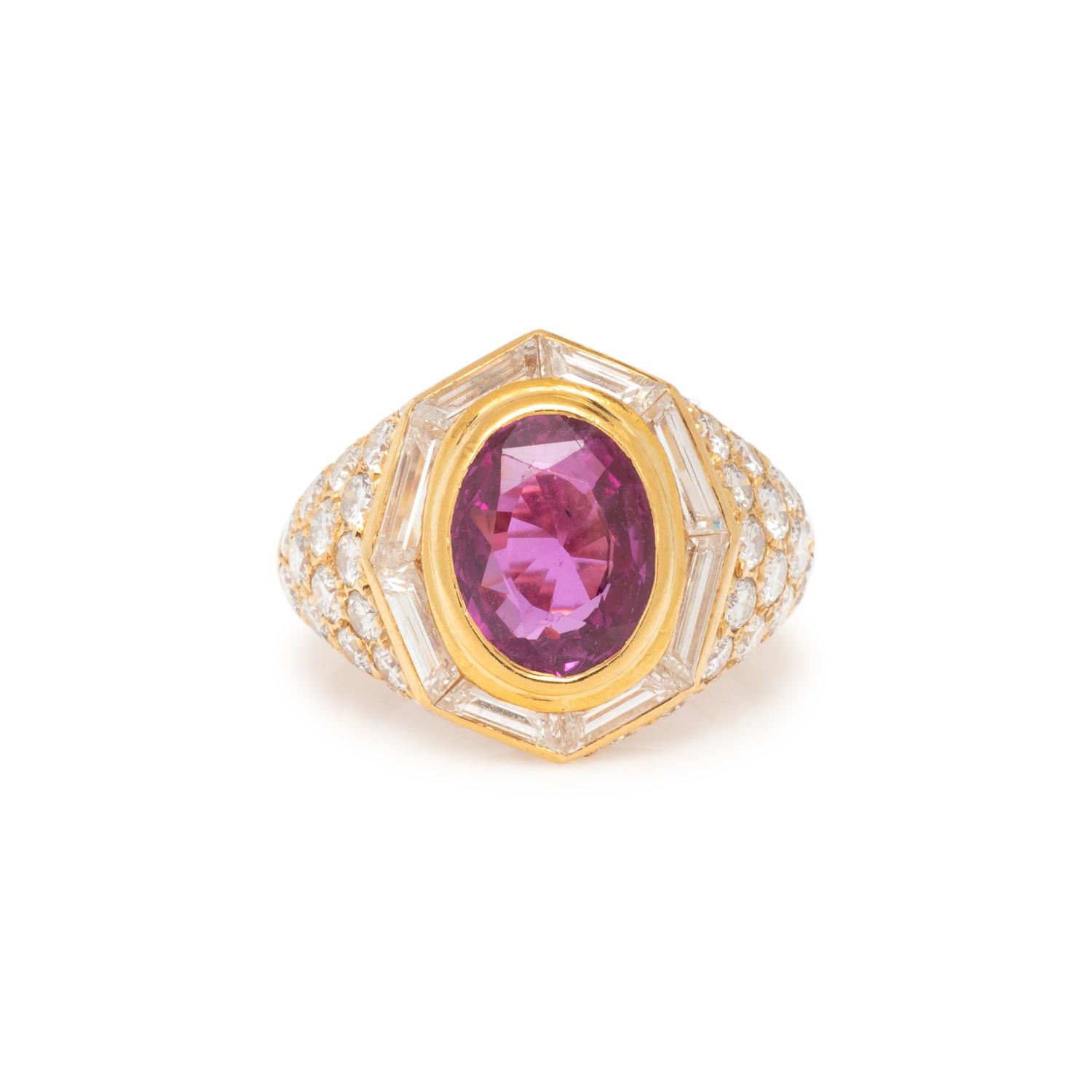 PINK SAPPHIRE, DIAMOND AND YELLOW GOLD RING