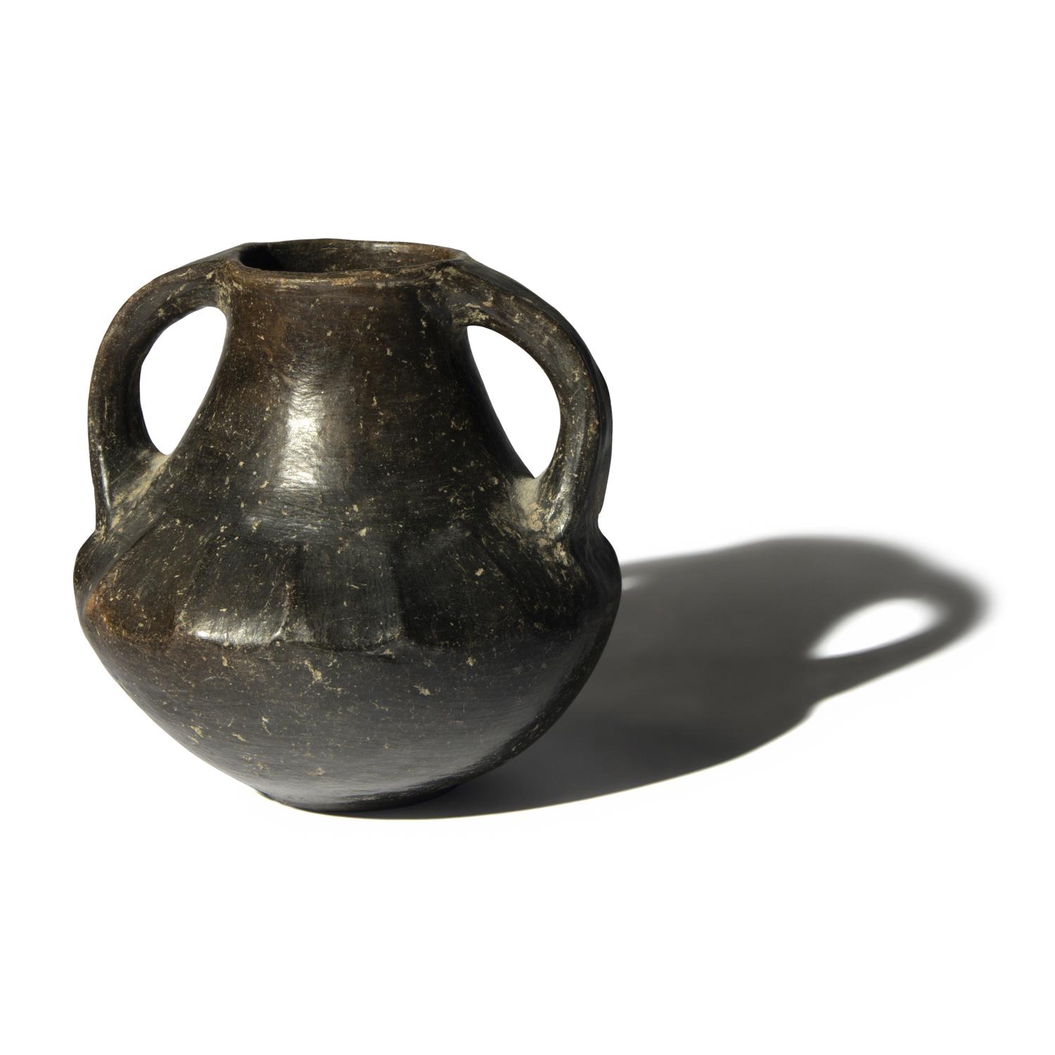 An Etruscan Blackware Amphora