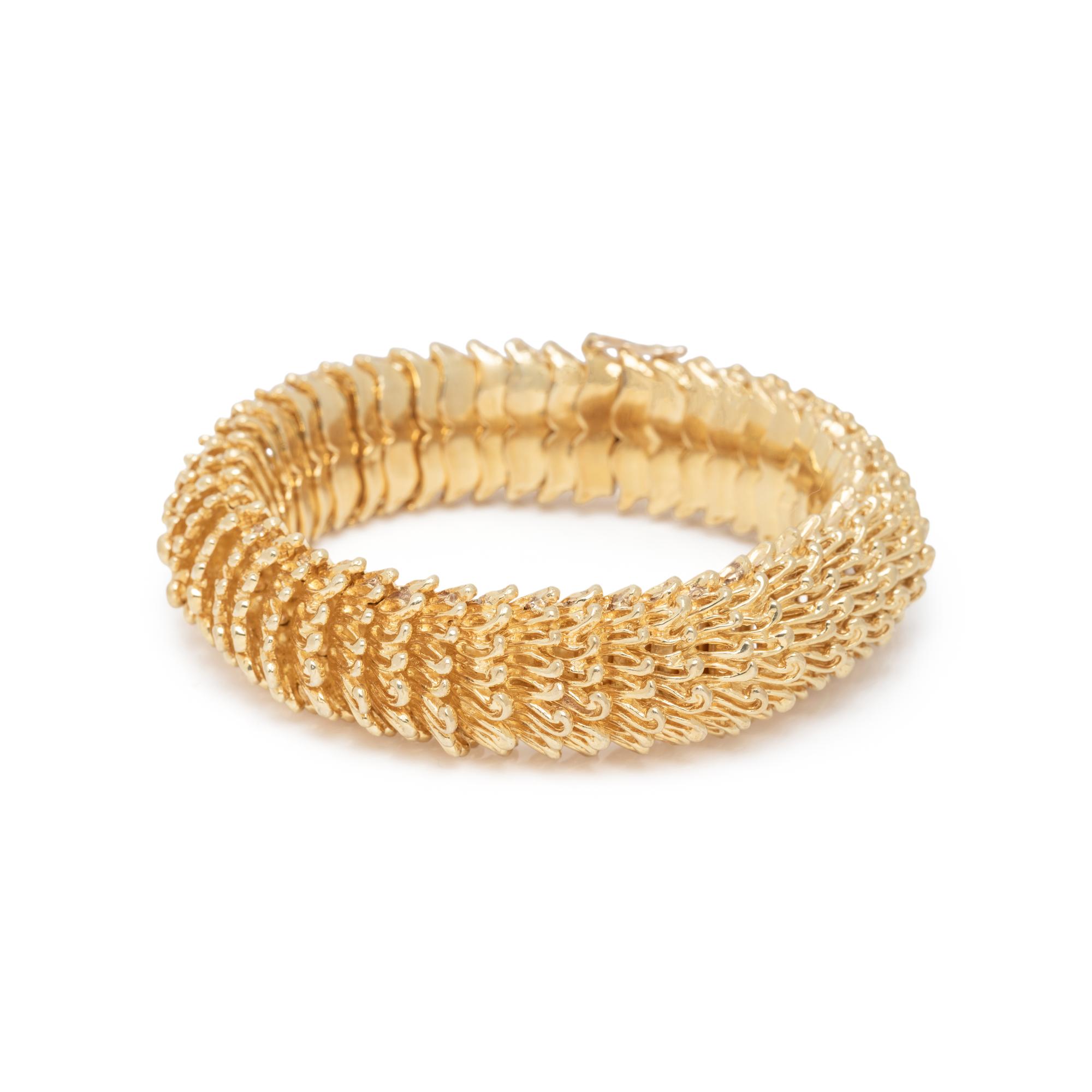YELLOW GOLD BRACELET