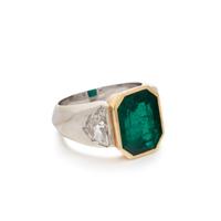 COLOMBIAN EMERALD AND DIAMOND RING