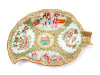 A Group of Chinese Export Porcelain Articles