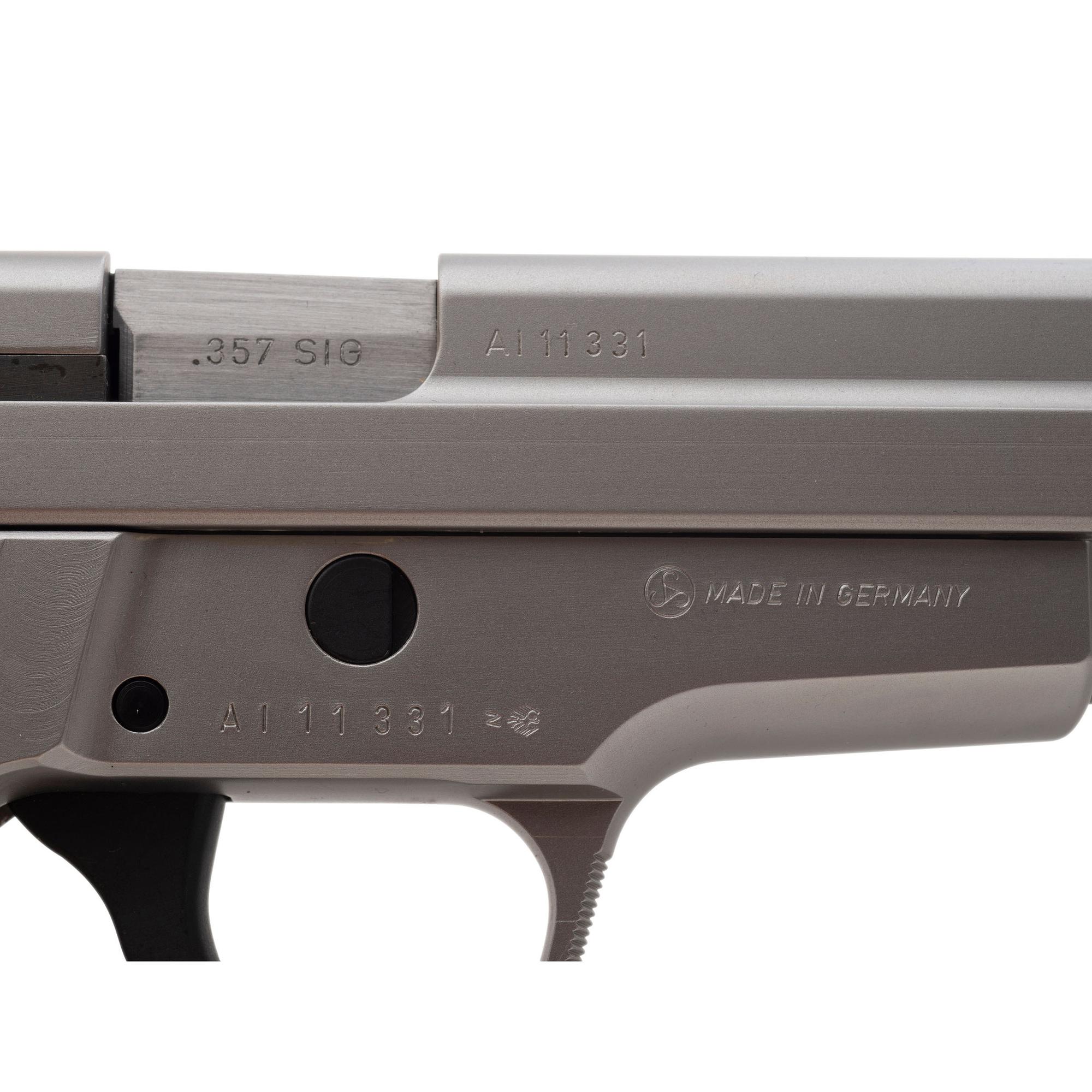 *Sig Sauer P229S .357 Sig in Box with Accessories