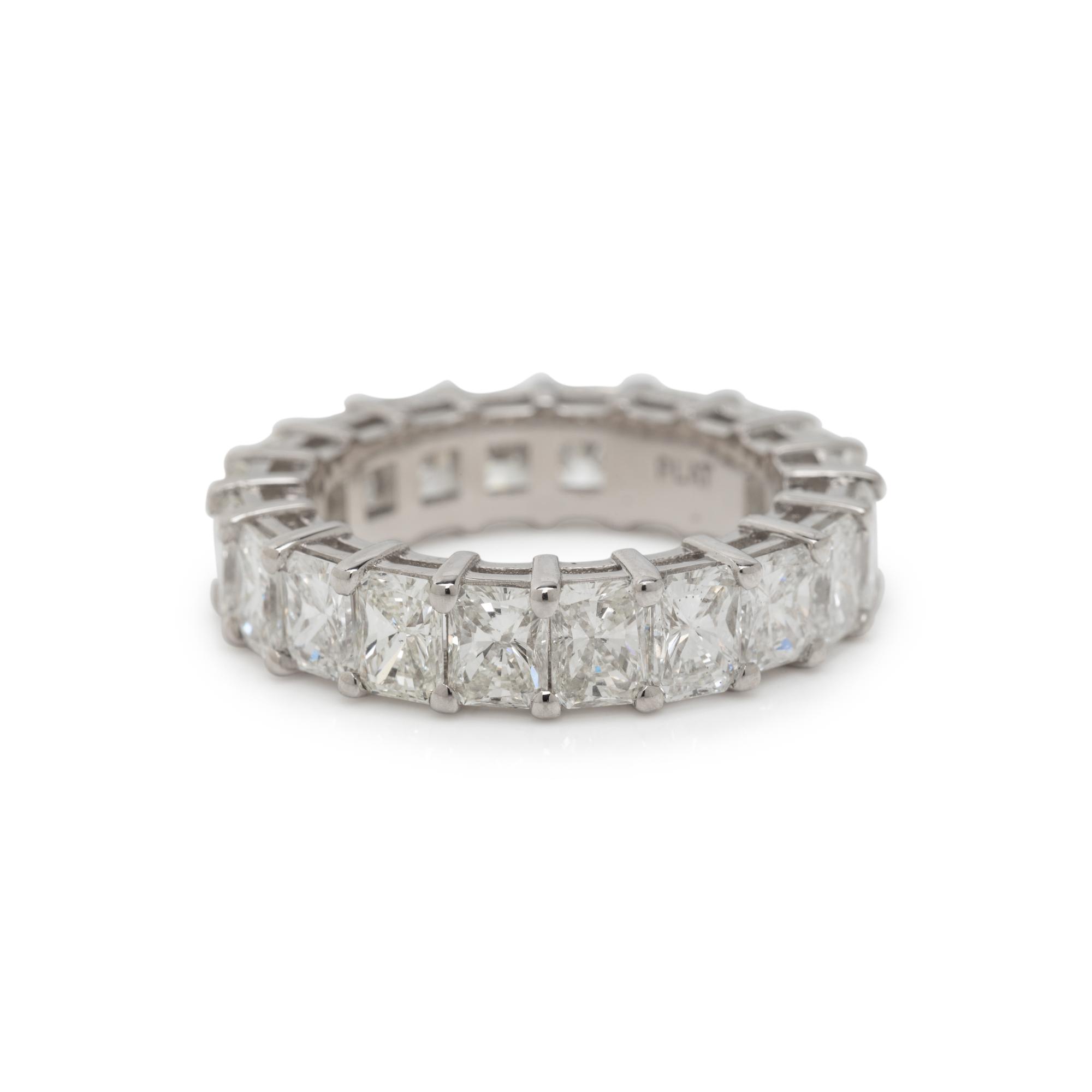 DIAMOND ETERNITY BAND
