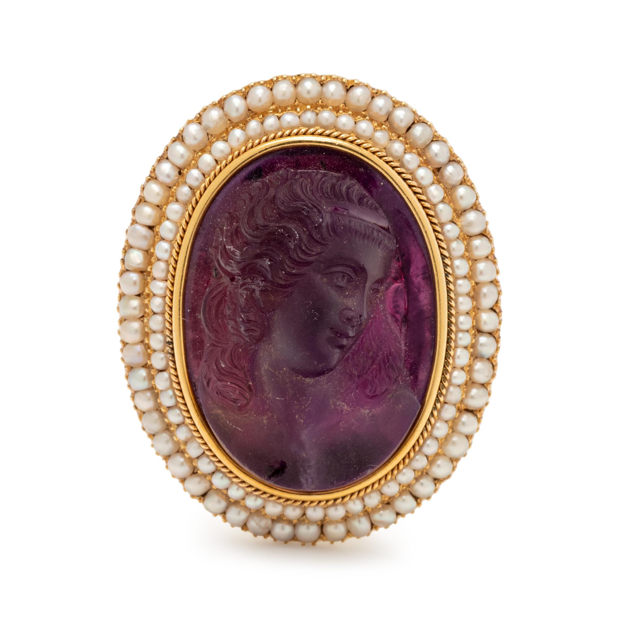 GLASS AND PEARL CAMEO BROOCH