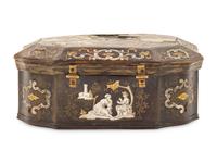 An Italian Gold and Mother of Pearl Inlaid Tortoise Shell Pique Snuff Box