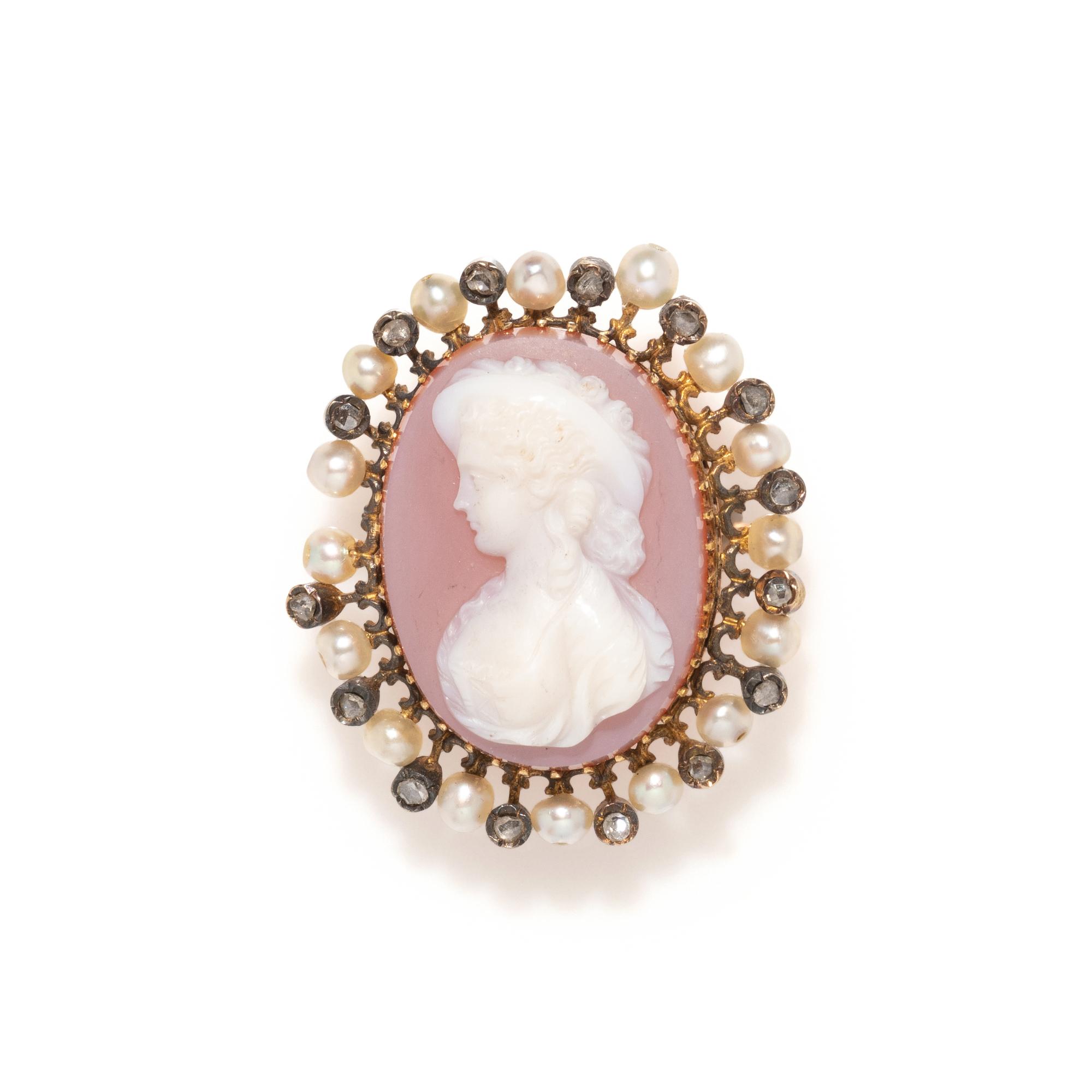 FRENCH, VICTORIAN, HARDSTONE CAMEO, DIAMOND AND PEARL PENDANT/BROOCH