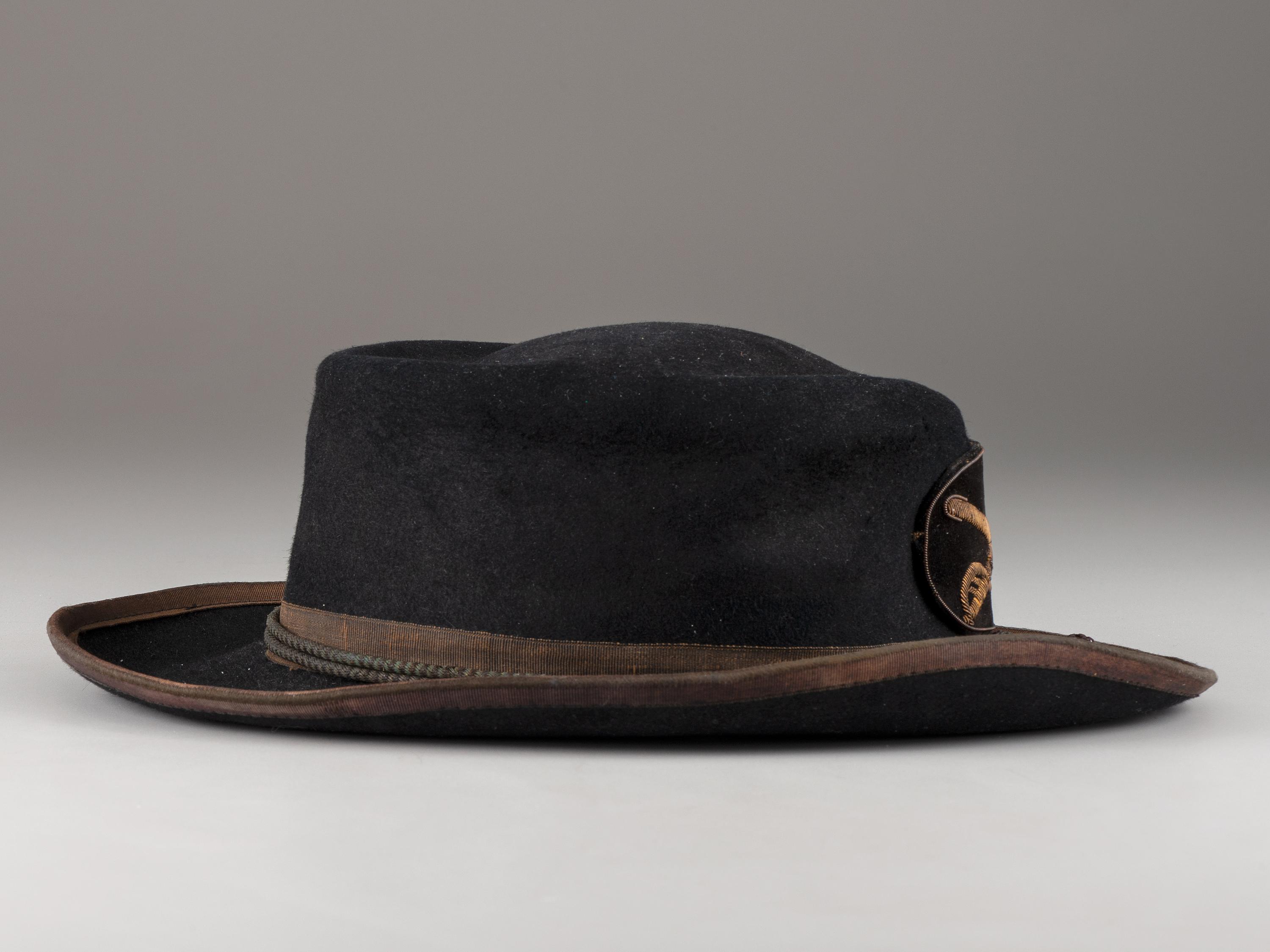[CIVIL WAR]. Union Cavalry officer's slouch hat.