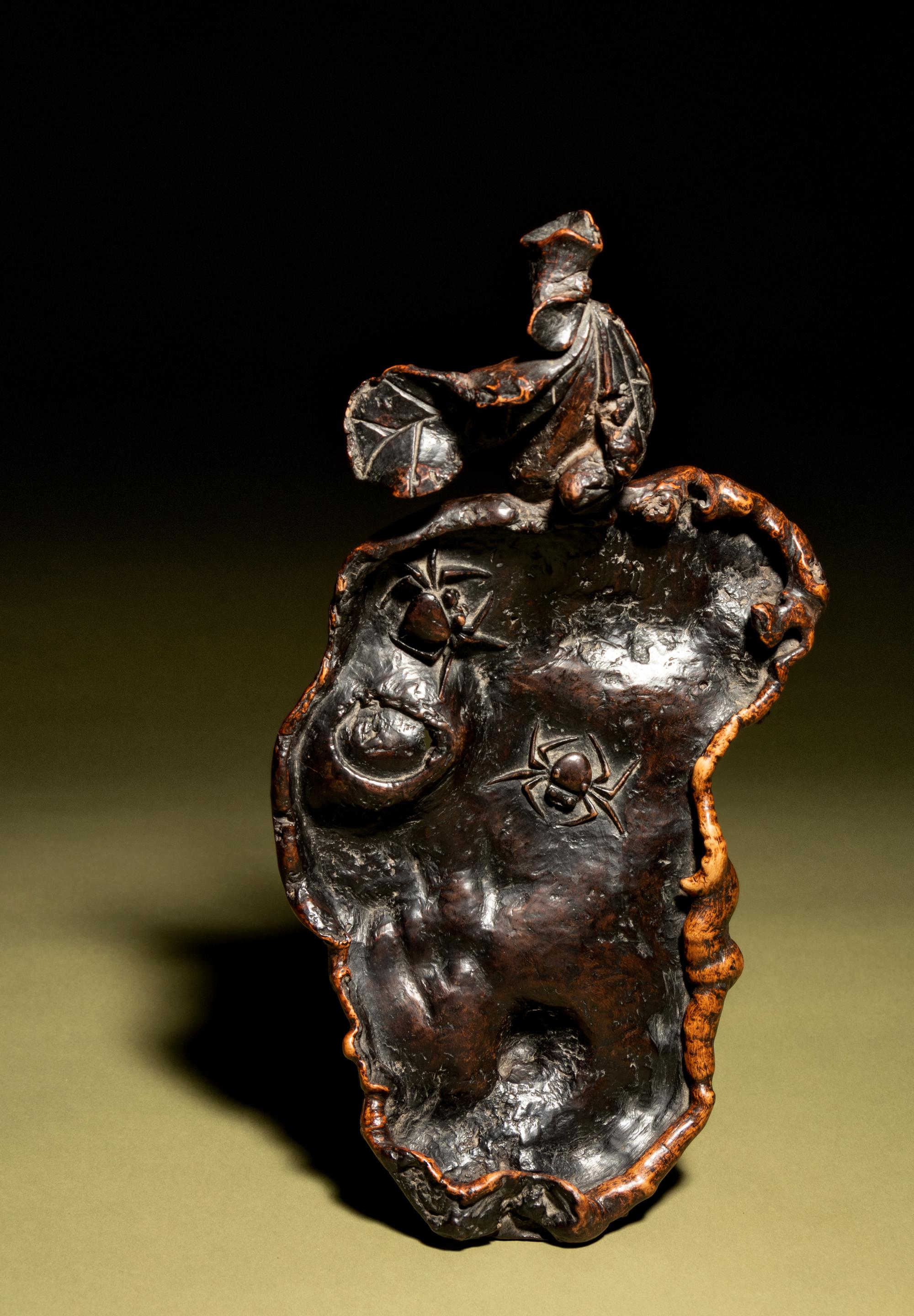 A Chinese Burlwood and Black Lacquered ‘Spiders on Banana Leaf’ Tray