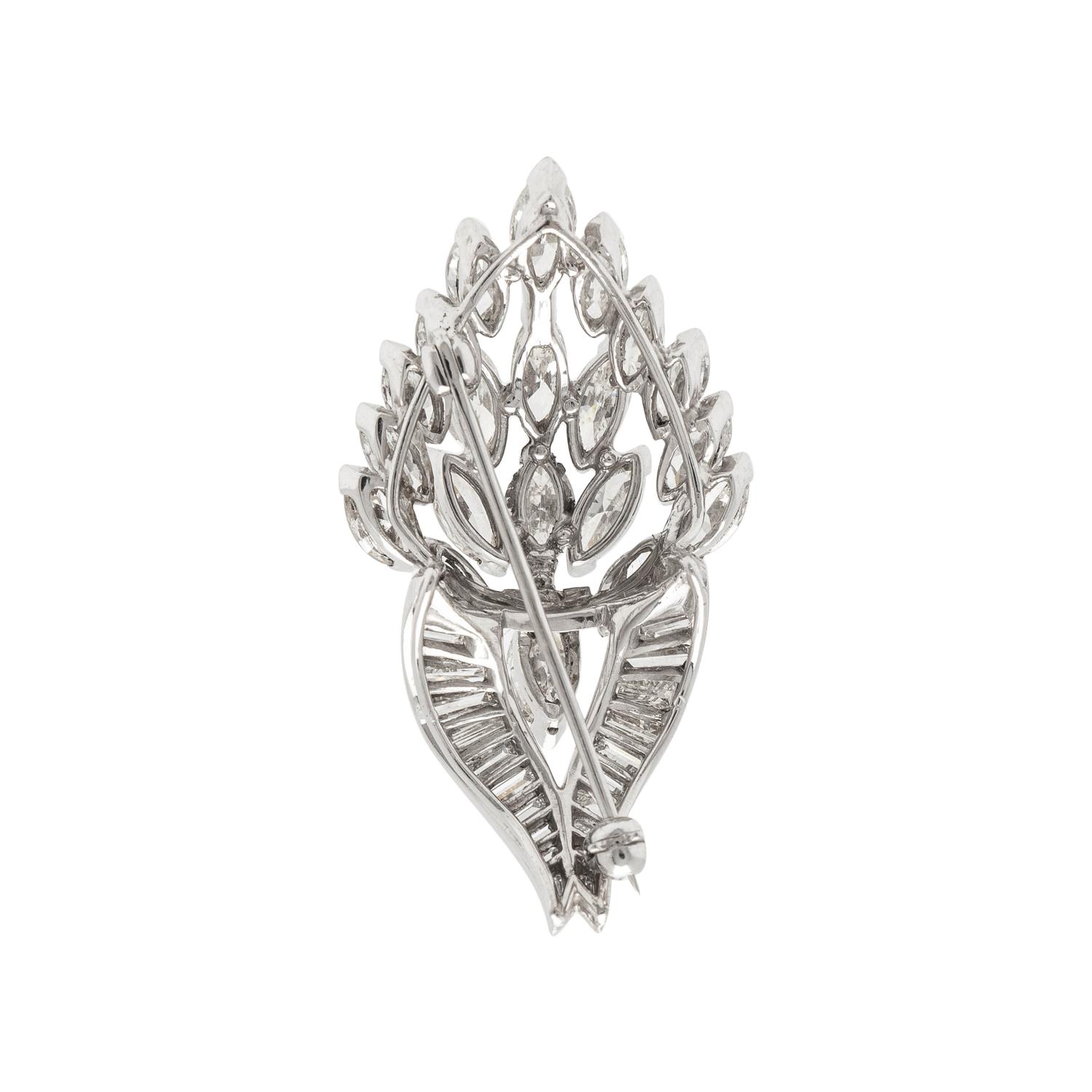 CONVERTIBLE DIAMOND BROOCH/NECKLACE