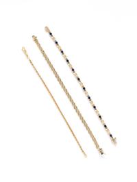 COLLECTION OF YELLOW GOLD BRACELETS