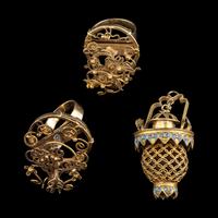 16 Chinese Gilt Metal Jewelry