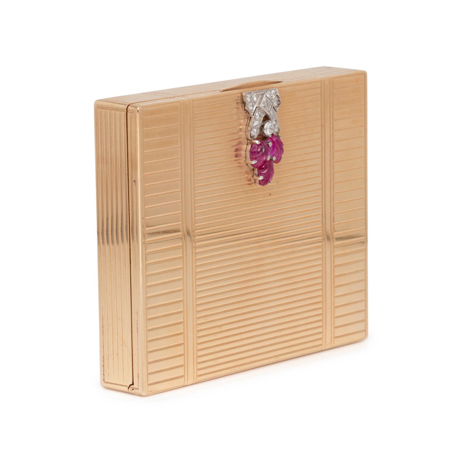 RETRO, YELLOW GOLD, RUBY AND DIAMOND COMPACT