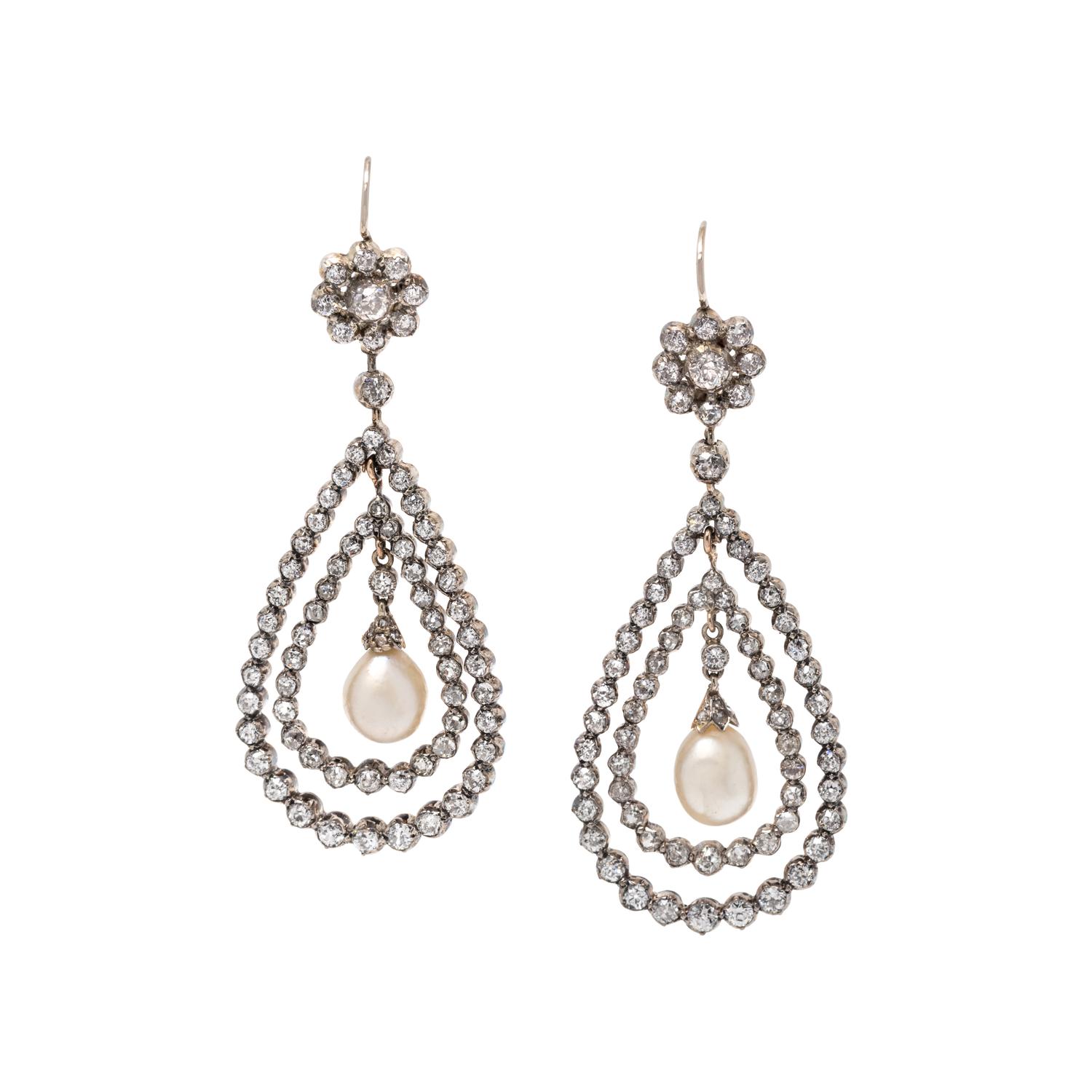 DIAMOND AND PEARL EARRINGS
