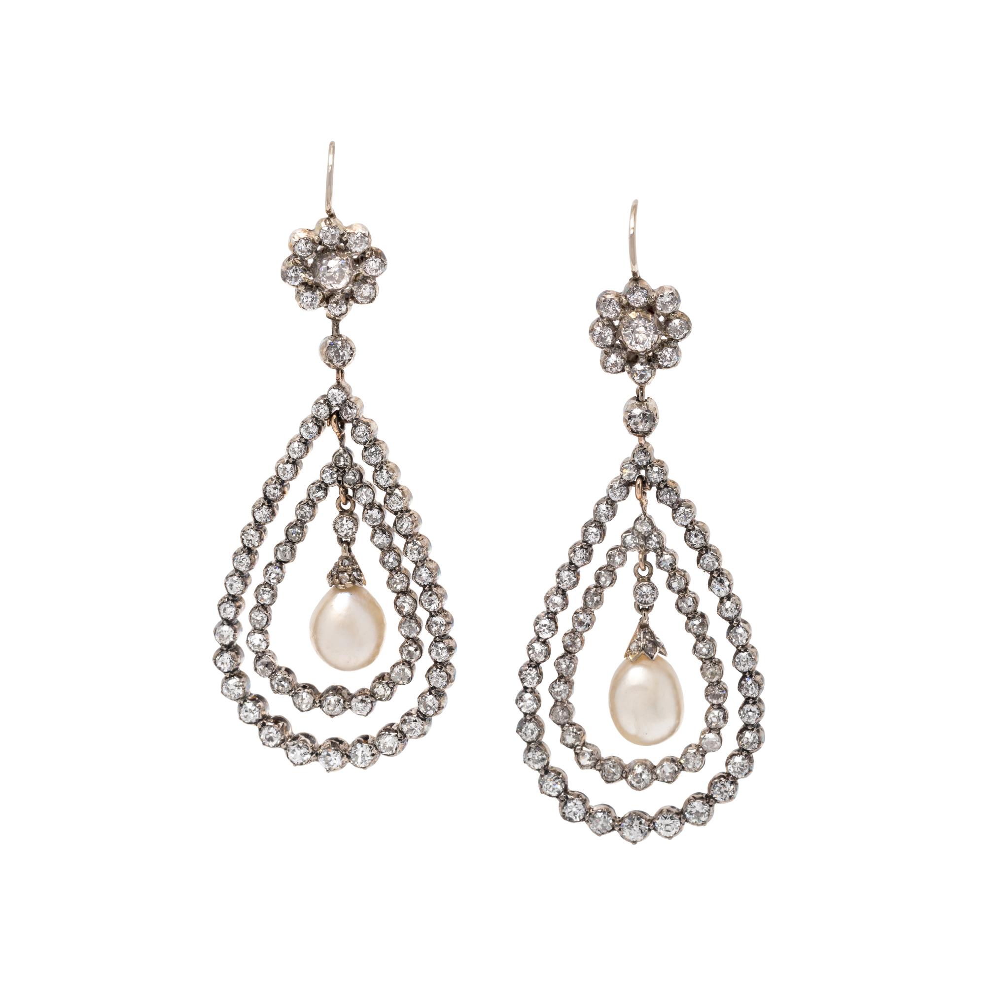 DIAMOND AND PEARL EARRINGS