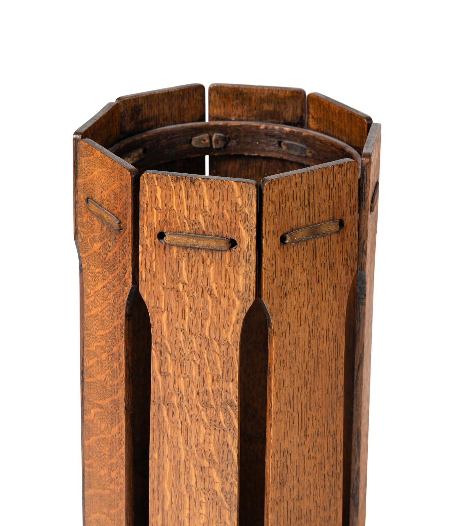 Eight-Sided Umbrella Stand