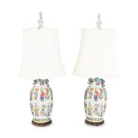 A Pair of Chinese Export Porcelain Vases