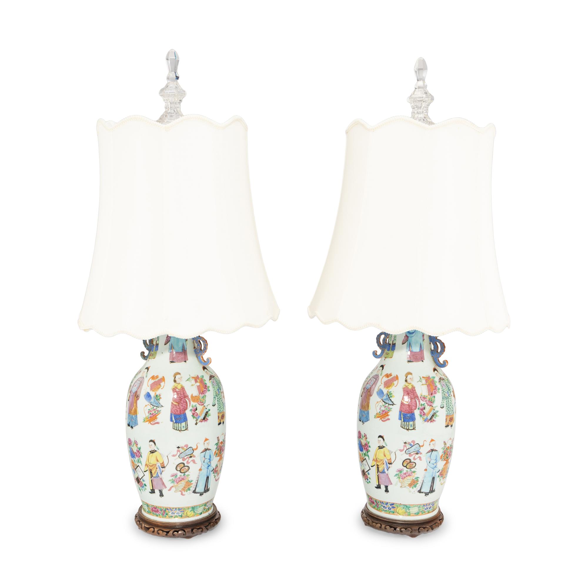 A Pair of Chinese Export Porcelain Vases