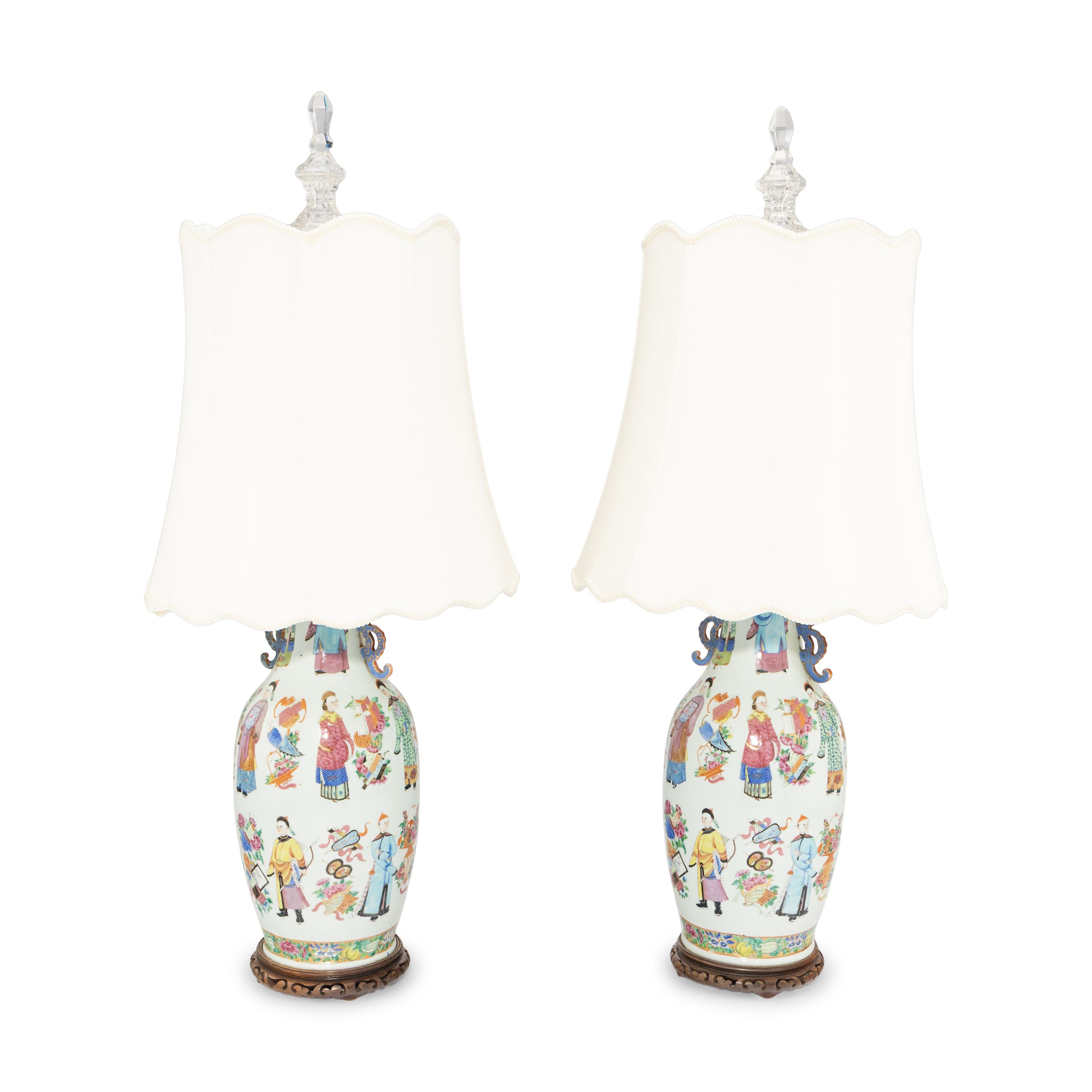 A Pair of Chinese Export Porcelain Vases