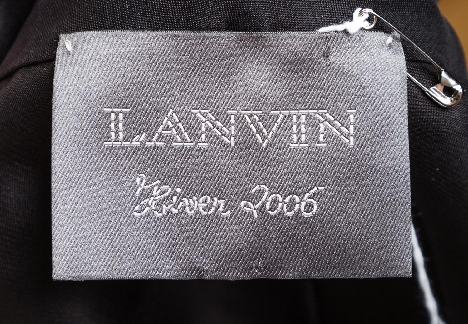 A Lanvin Black Silk Evening Coat, Size 40.