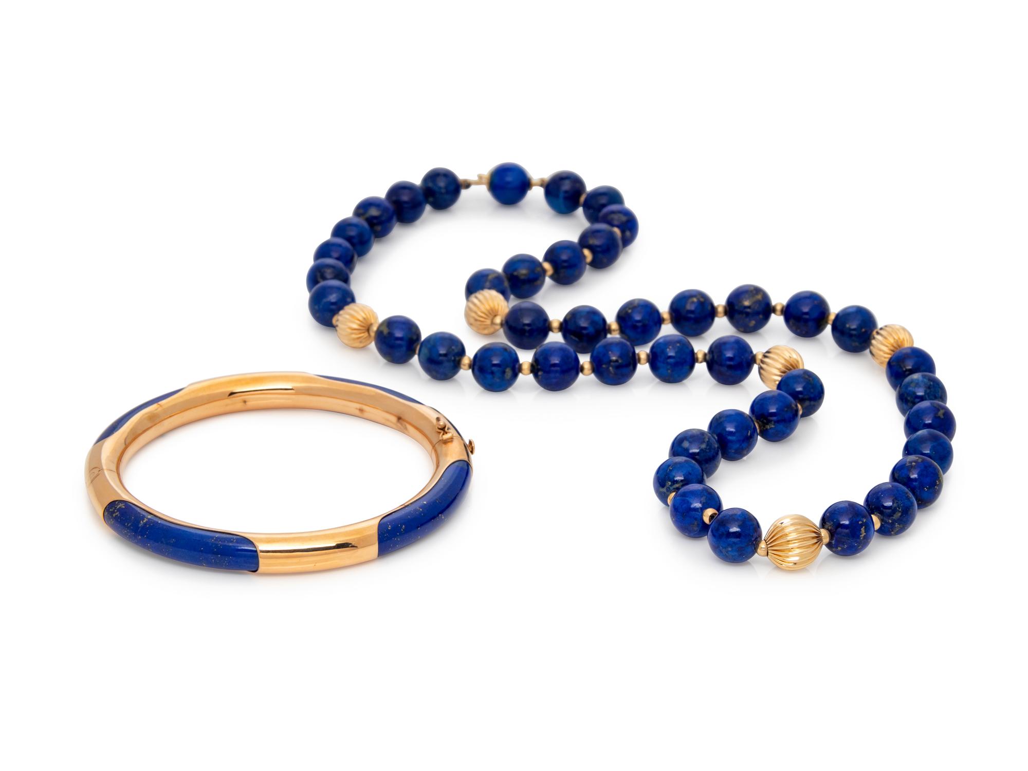 COLLECTION OF YELLOW GOLD AND LAPIS LAZULI JEWLERY