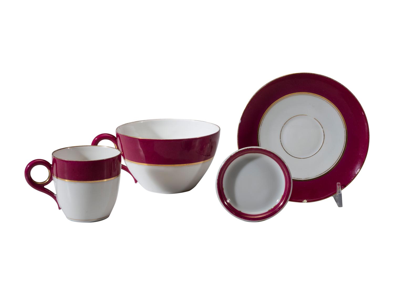 An Old Paris Porcelain Dinner Service for Ten, With Serving Pieces