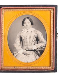 [EARLY PHOTOGRAPHY]. Sixth plate daguerreotype portrait of a lovely African American woman.