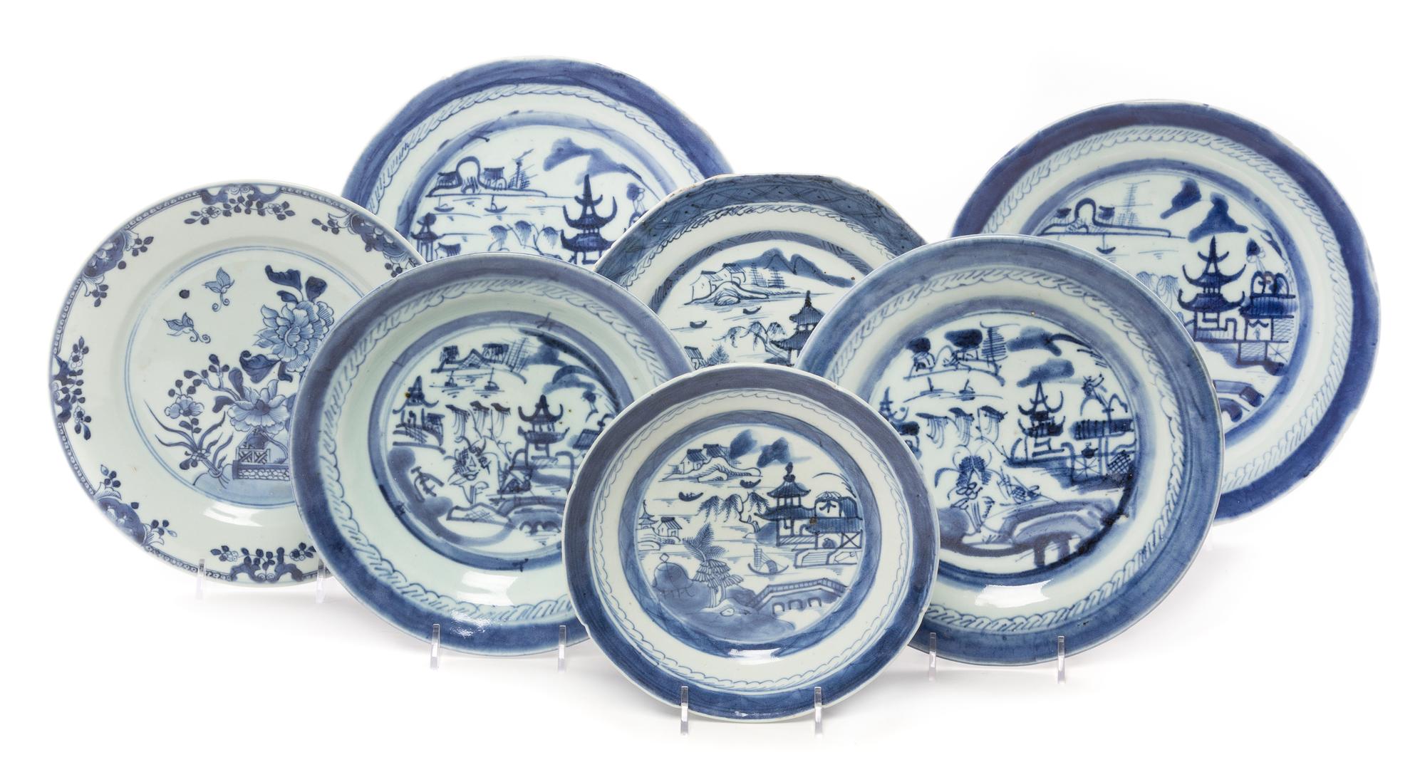 A Collection of Seven Canton Export Porcelain Plates Diameter of largest 10 inches. — LATE 19TH CENTURY