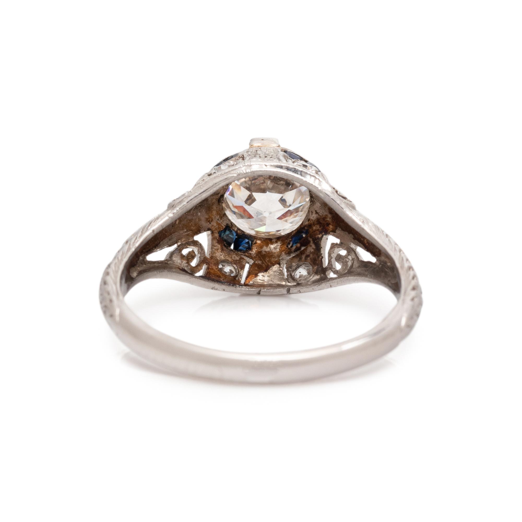 DIAMOND AND SAPPHIRE RING