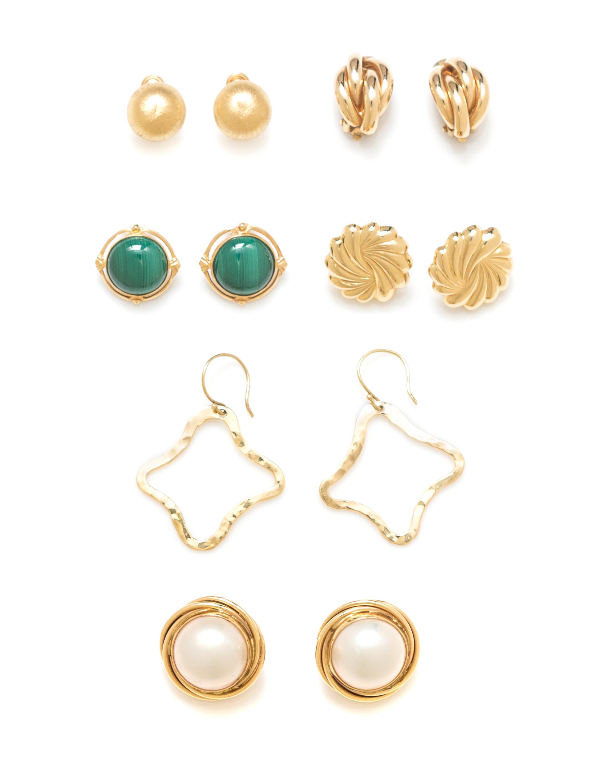 A Collection of Yellow Gold Earrings, 19.10 dwts.