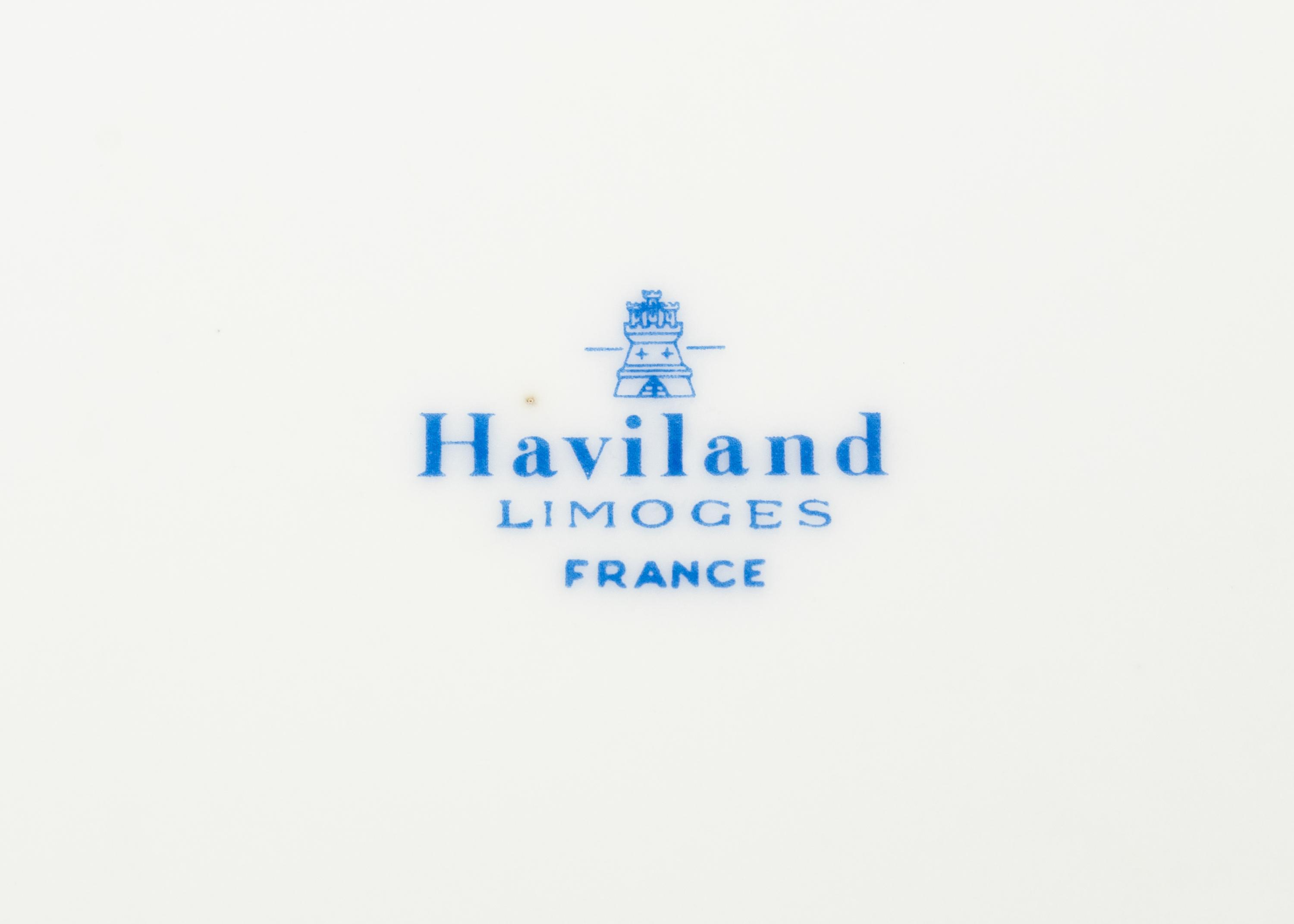 A Haviland Limoges Louveciennes Porcelain Service