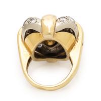 Diamond and Yellow Gold Ring