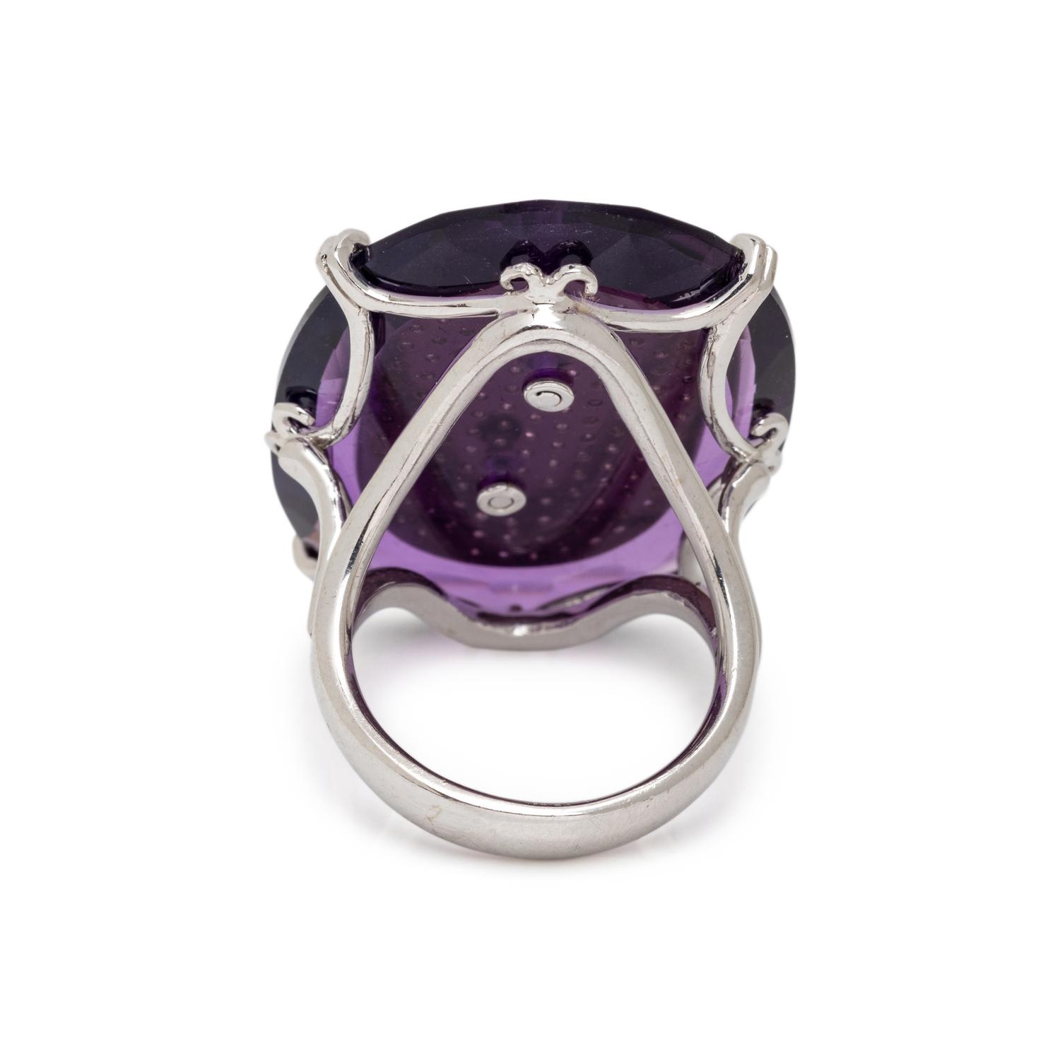 AMETHYST AND DIAMOND RING