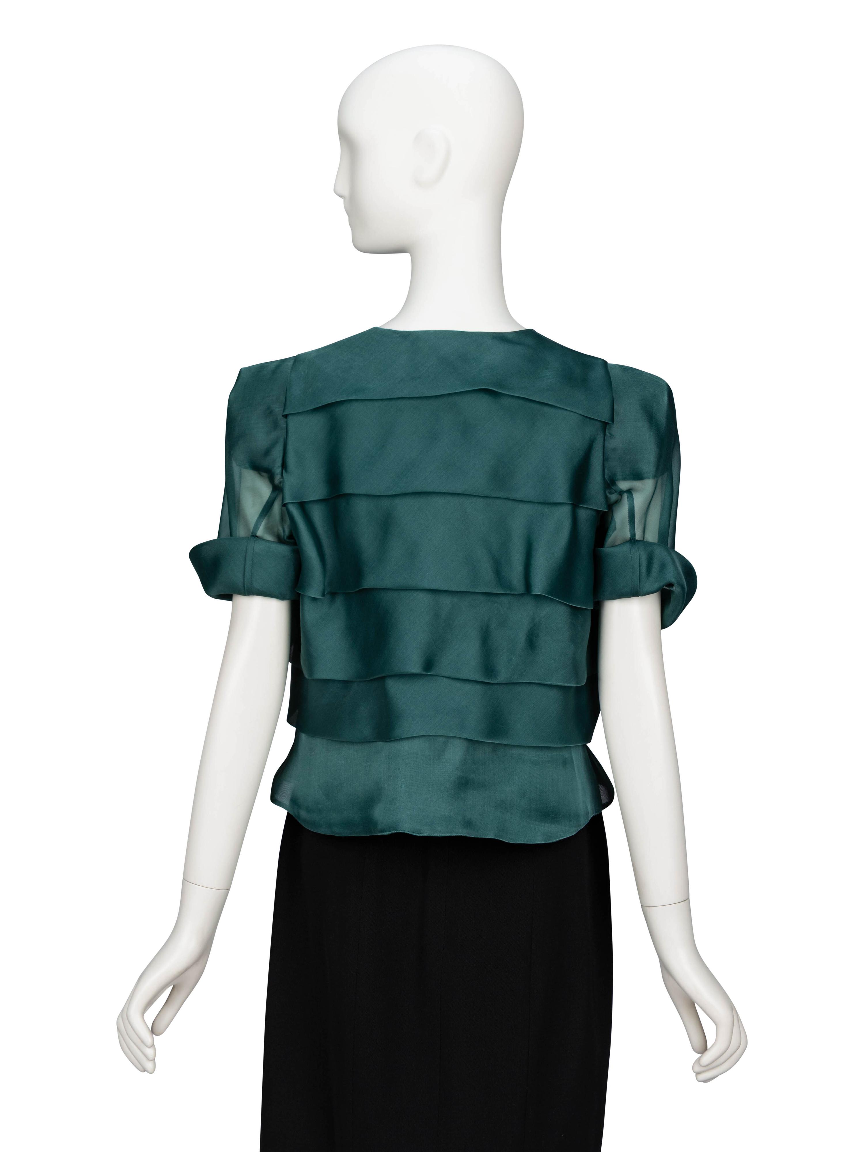 Giorgio Armani, Three Tops