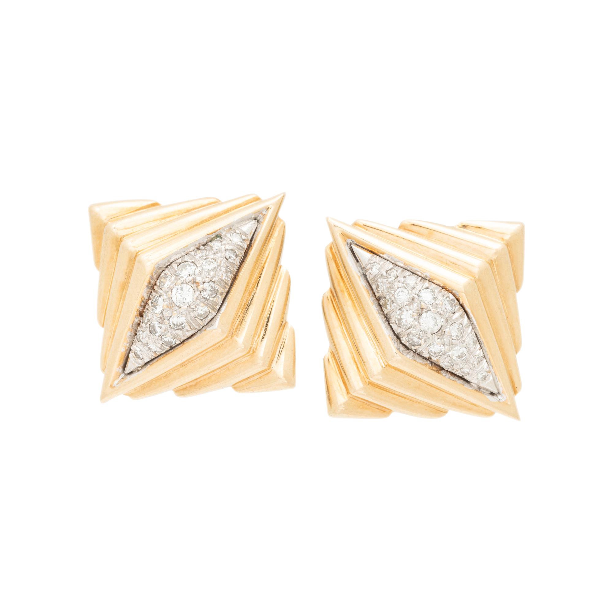 YELLOW GOLD AND DIAMOND EARRINGS
