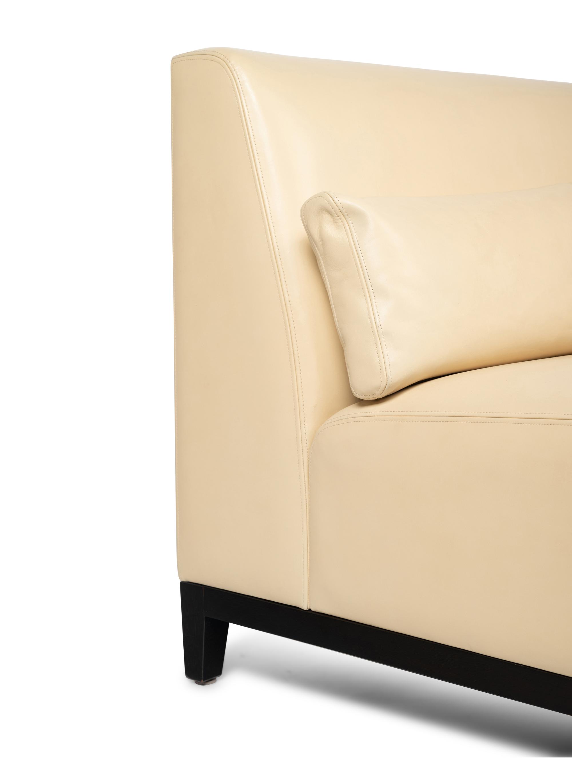 Noble Creole Lounge Chair Holly Hunt, USA