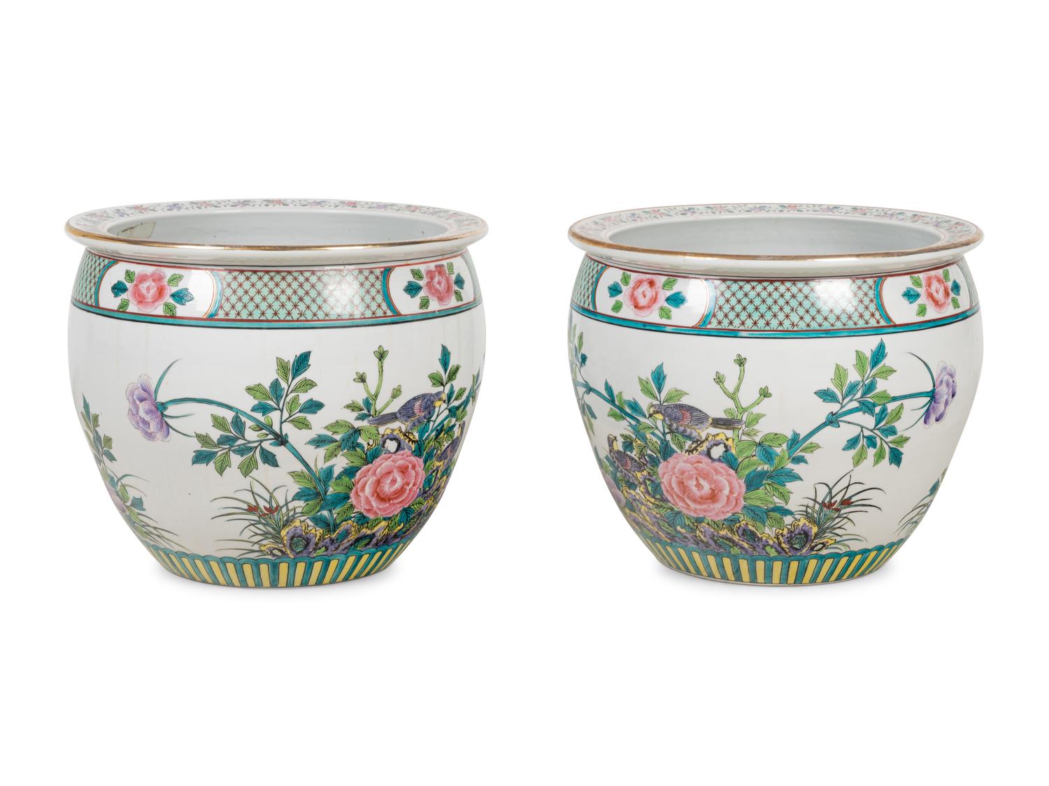 A Pair of Chinese Export Enameled Porcelain Jardinières