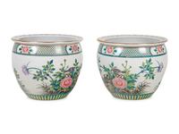 A Pair of Chinese Export Enameled Porcelain Jardinières