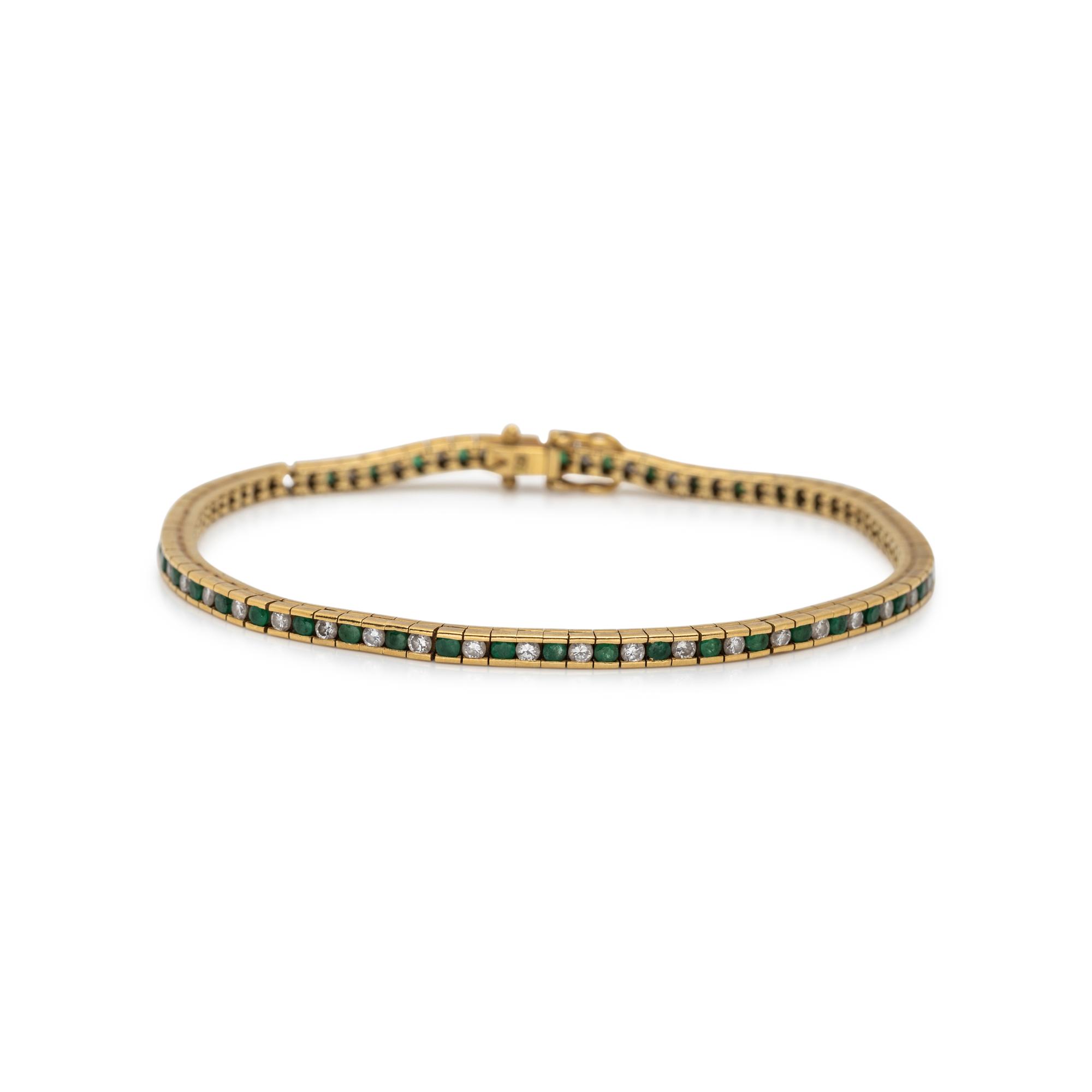 EMERALD AND DIAMOND BRACELET